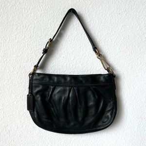 Coach Vintage “Hampton 12917” Black Leather Purse